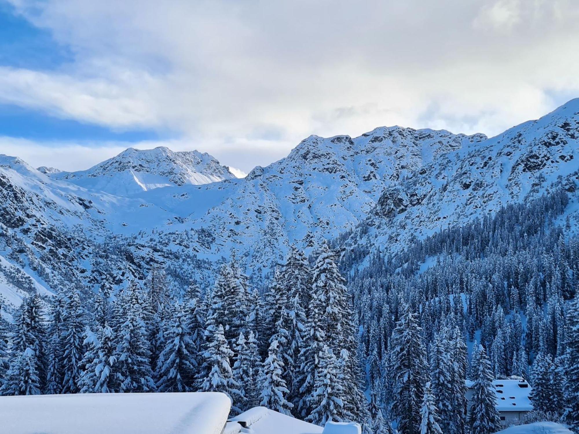 Fewo D'Rock Arosa- Center Of Nightlife By Nature Apartments Switzerland Экстерьер фото
